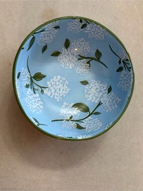 Blue Floral Ceramic Bowl with White Hydrangea Pattern